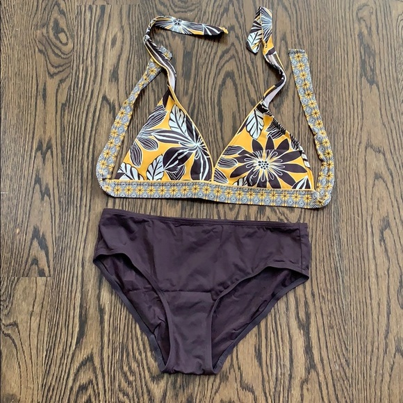 Coco Reef Bikini - Picture 1 of 3